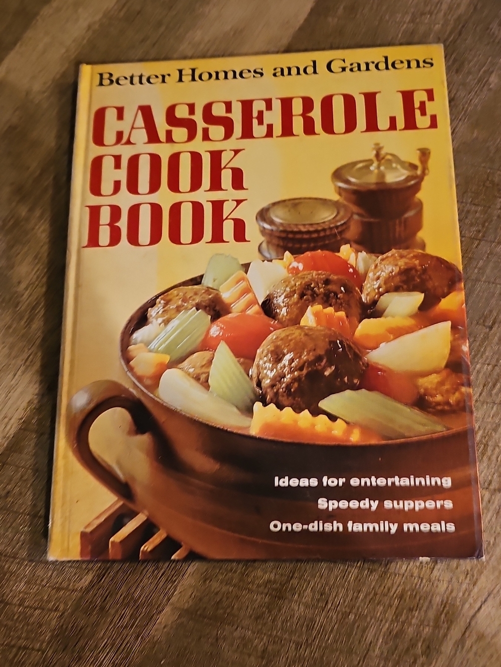 Vintage Better Homes and Gardens Casserole Cook Book